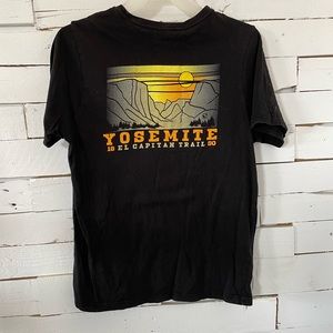 Blue Timber Yosemite Tee. ( pic on backside) Size L